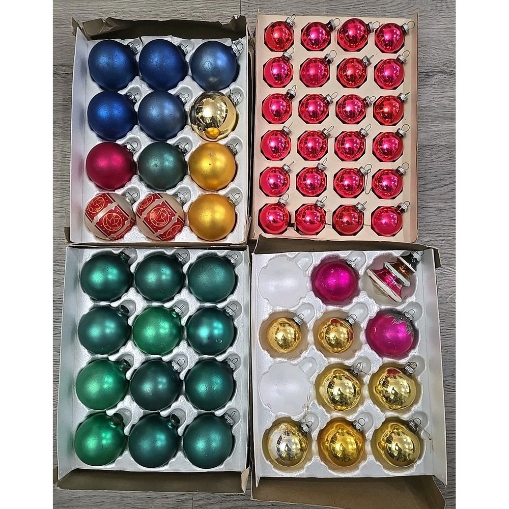 Vintage Retro Shiny Bright USA Christmas Round Bulb Ornaments Multicolor Lot 58‎